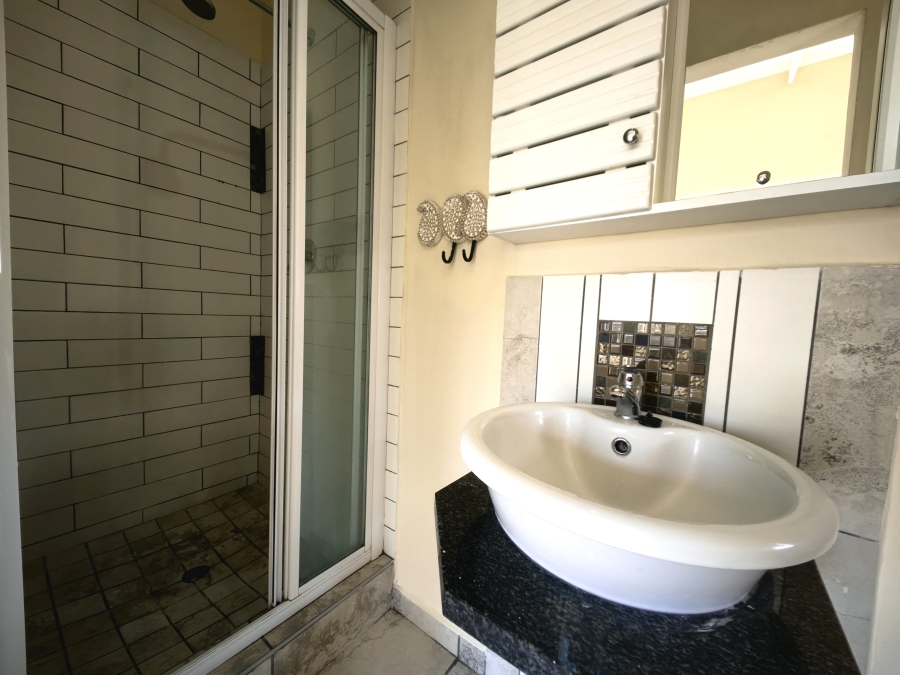 3 Bedroom Property for Sale in Waterval East North West